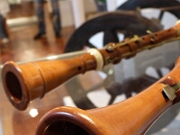 Zeitgenössische Musikinstrumente